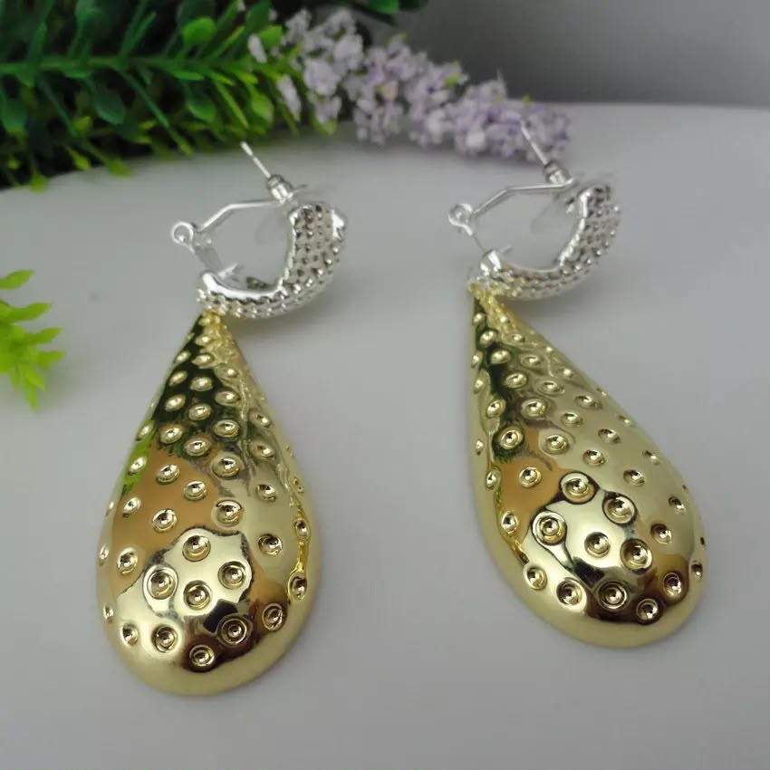 Gold Plated Kundan Necklace Set product image