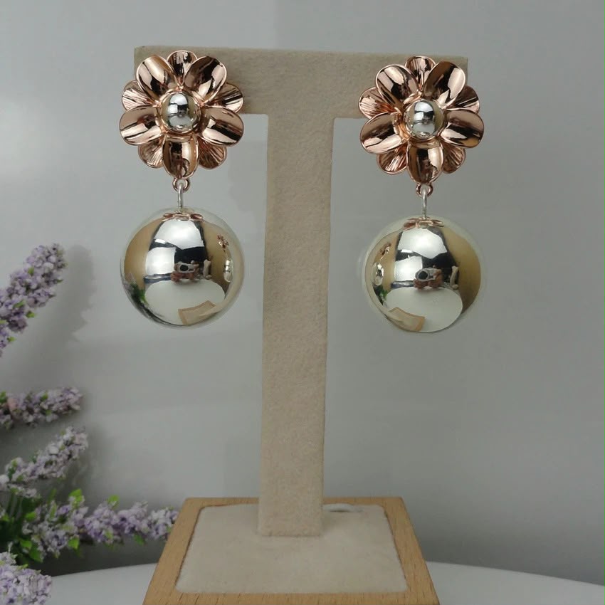 Gold Tone Party Wear Necklace Set product image
